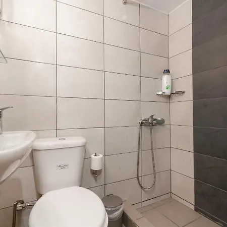 Spacious Apartment-600M From The Subway Atina Dış mekan fotoğraf